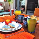 Manuela Nogales Apartments!